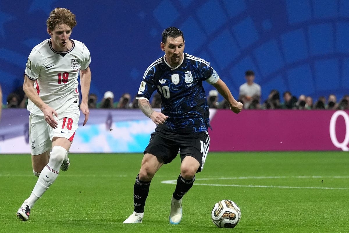 Leo Messi y su iglesia del fútbol, ante una misión para la historia en la final contra España