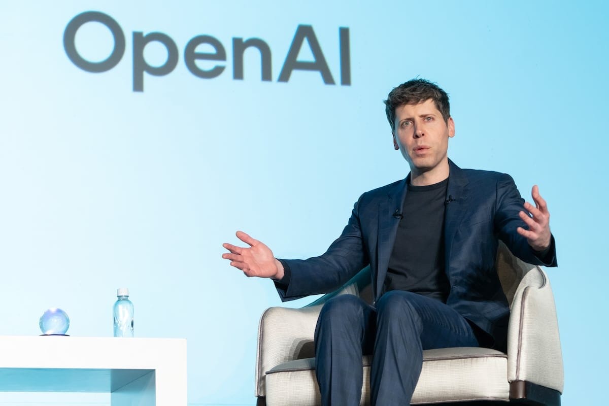 Un nuevo modelo de OpenAI provoca un ataque “sin precedentes” contra otra plataforma de inteligencia artificial