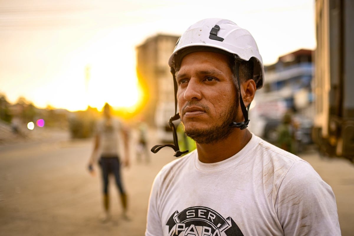 Un mes después de los terremotos en Venezuela: la búsqueda de víctimas continúa