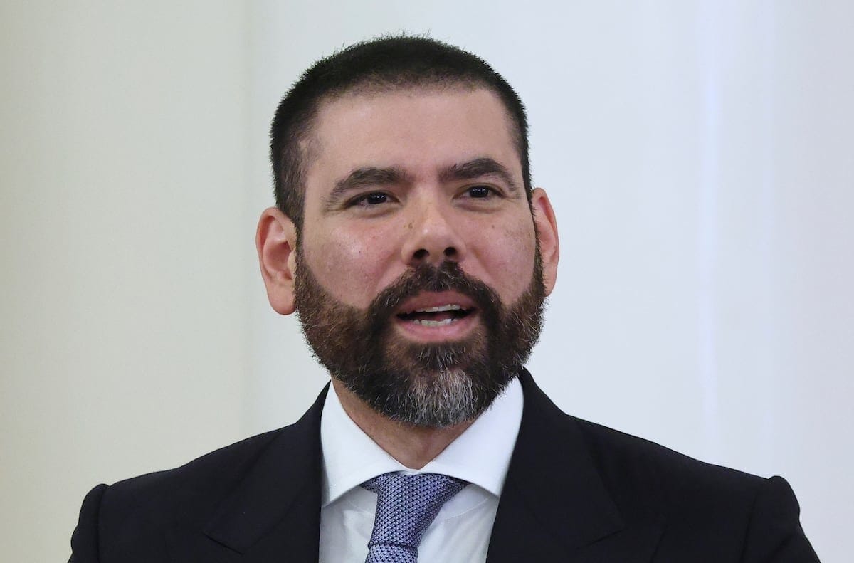 Trajes a la medida, ópera y geopolítica: la ascensión de Laureano Ortega como heredero de sangre de la dinastía en Nicaragua