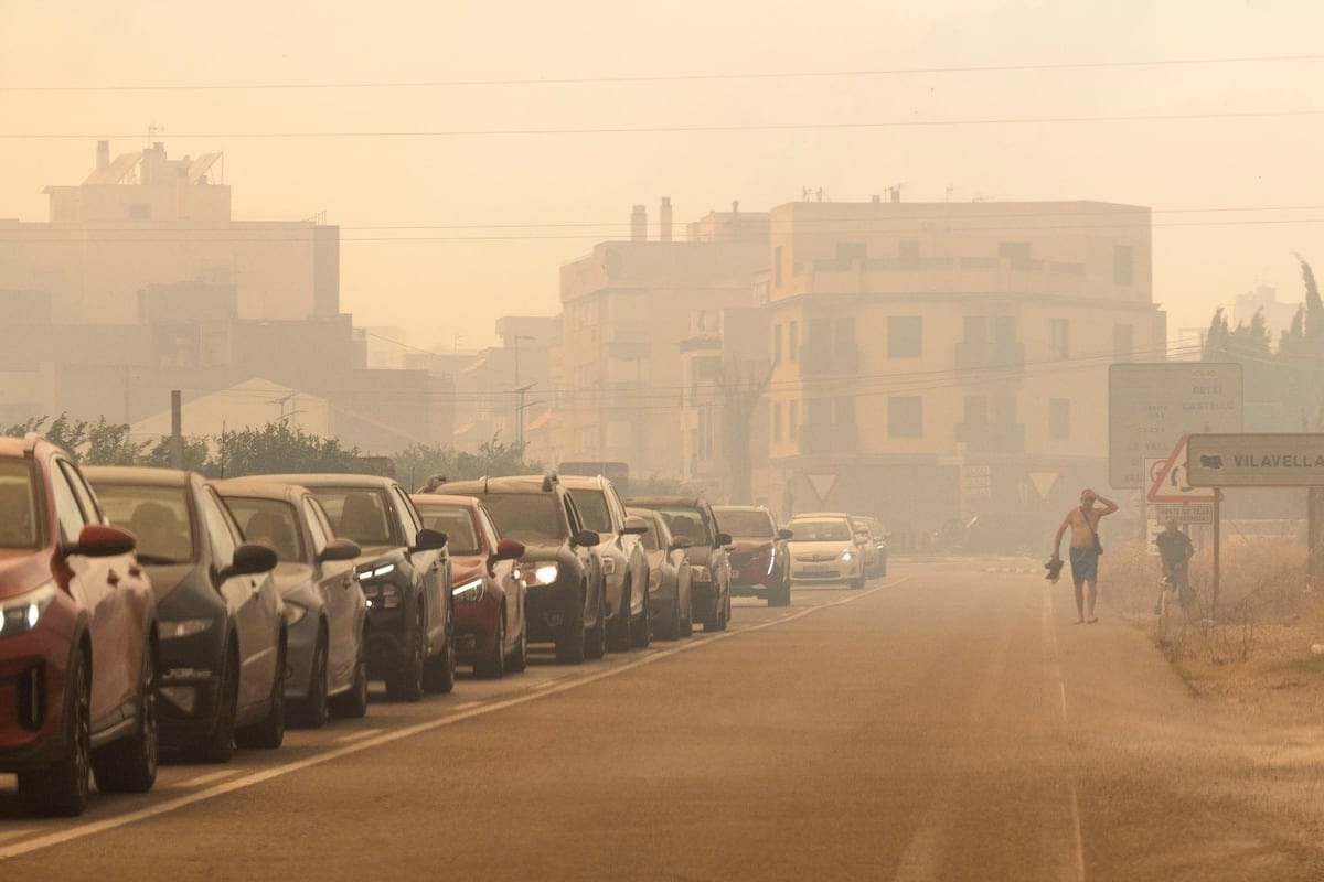 La mujer que no pudo oír las alarmas del fuego y se quedó sola en su pueblo