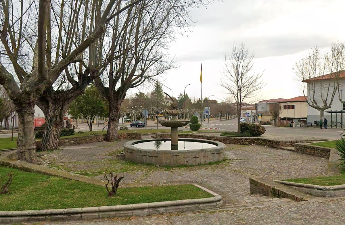 Muere un menor de 13 años en las celebraciones del Mundial en Ciudad Rodrigo (Salamanca) por el derrumbe de una fuente