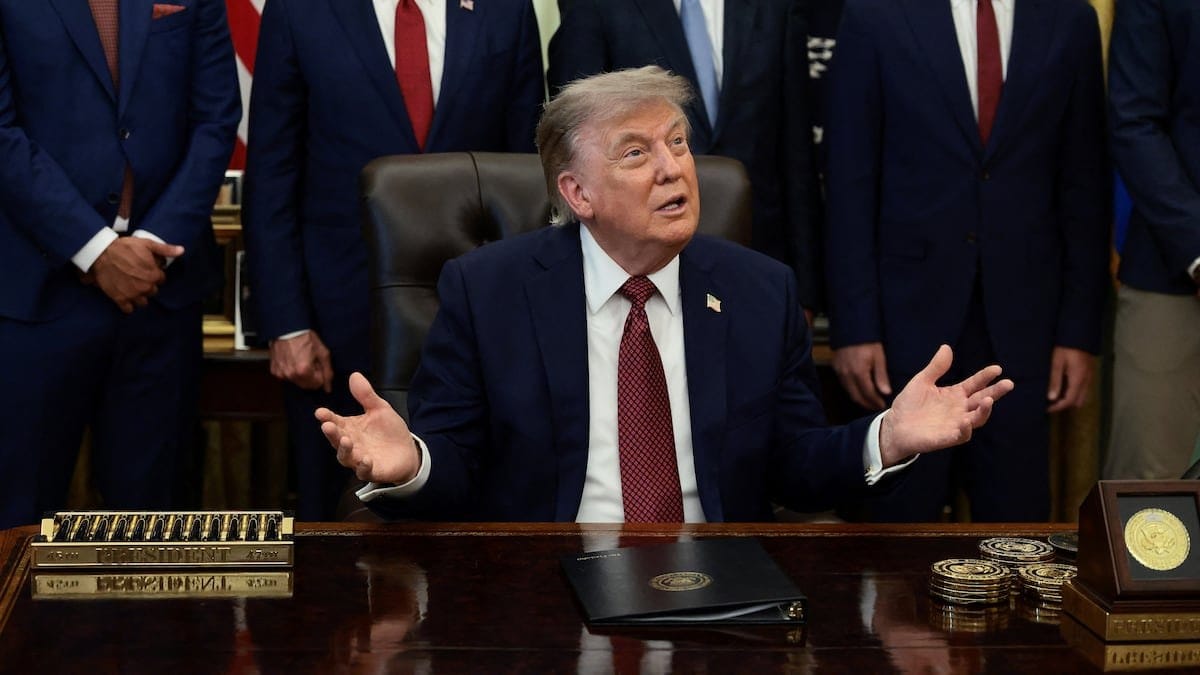Trump bromea con poner aranceles a México por la lechuga y el caso de la diarrea y a Canadá por los incendios