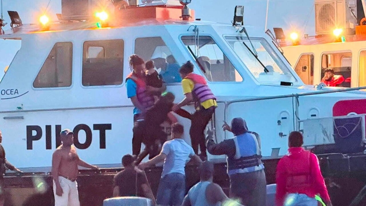 Naufragio de un ferry en Guyana deja al menos 27 muertos y 83 desaparecidos