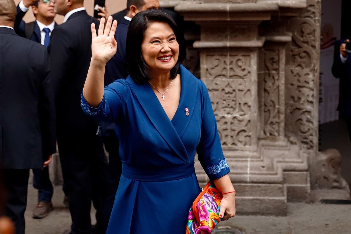 Keiko Fujimori asume la presidencia de Perú con la promesa de romper la inestabilidad de la última década