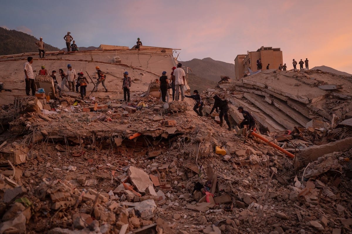 La angustia por los desaparecidos tras los terremotos en Venezuela