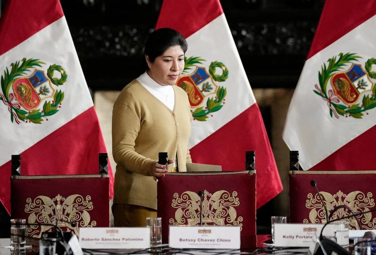 México y Perú restablecen relaciones diplomáticas