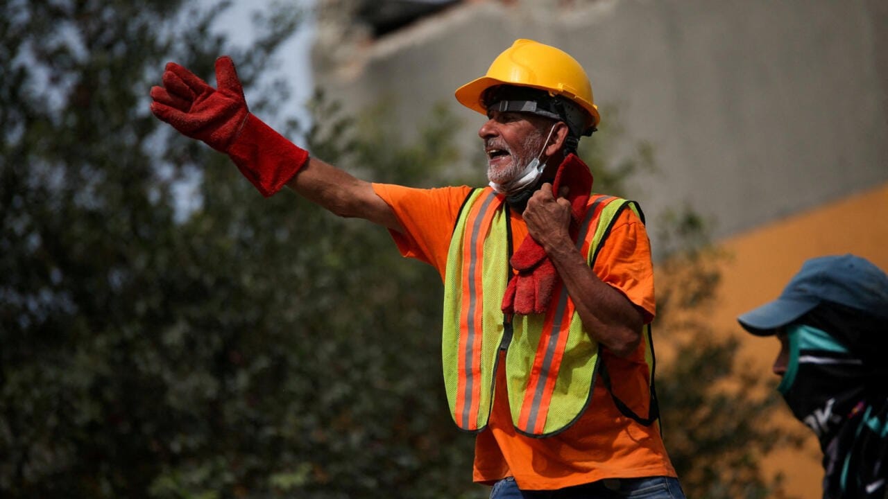 Héroes inesperados en la búsqueda de sobrevivientes