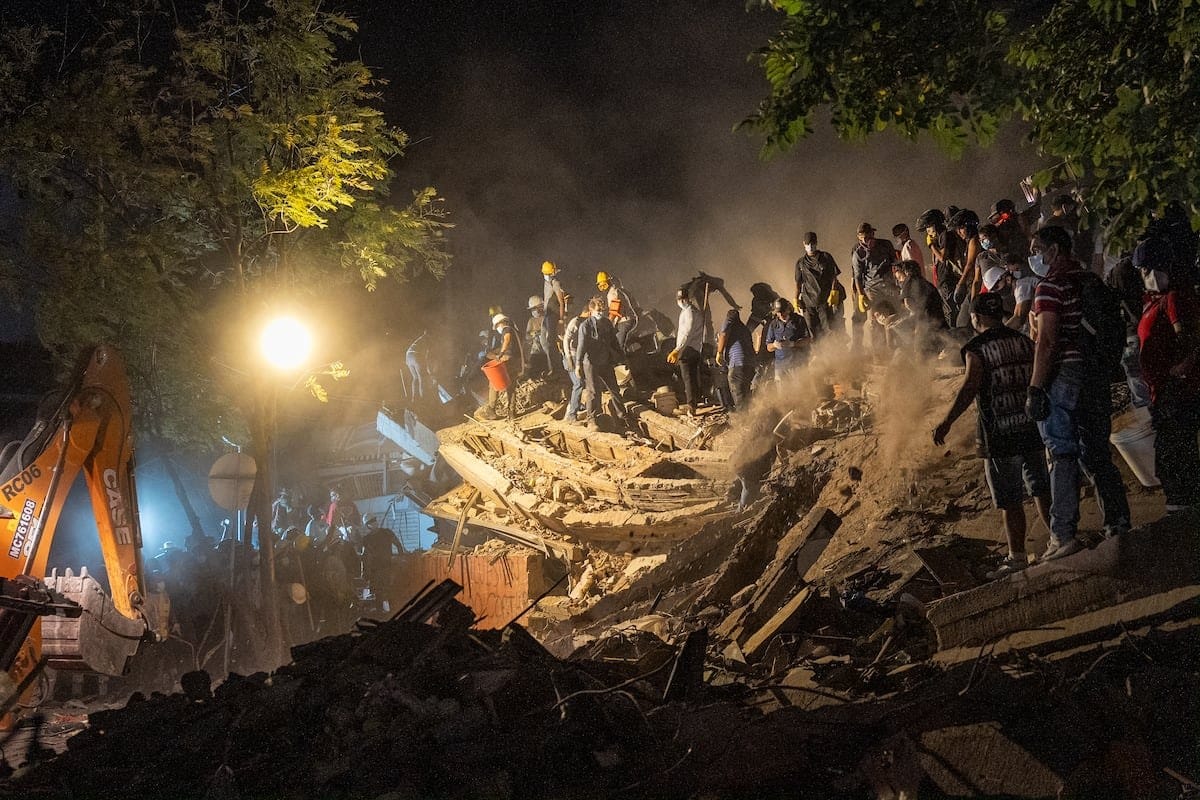 Colombia amanece bajo el estado de emergencia por el terremoto que deja más de 130 muertos