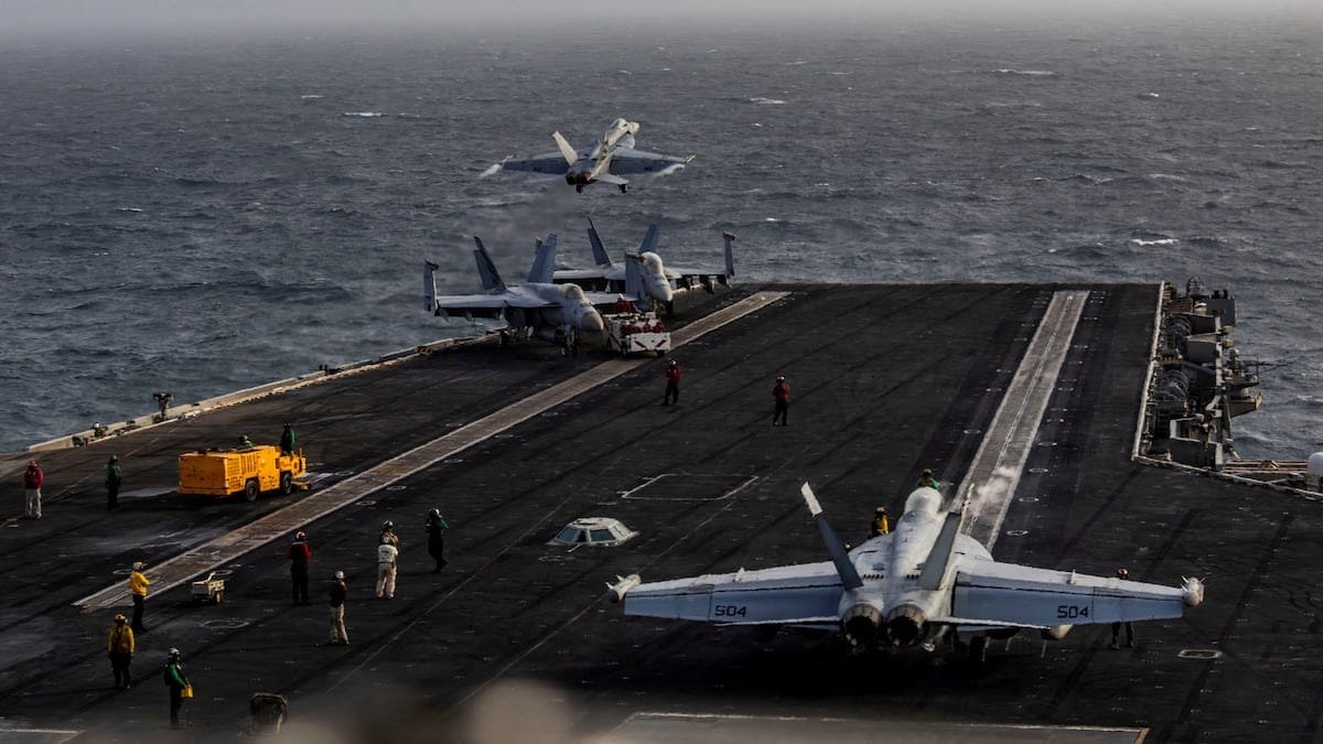 Los demócratas denuncian las malas condiciones que sufren los marineros del portaaviones ‘Abraham Lincoln’ desplegado en el Golfo