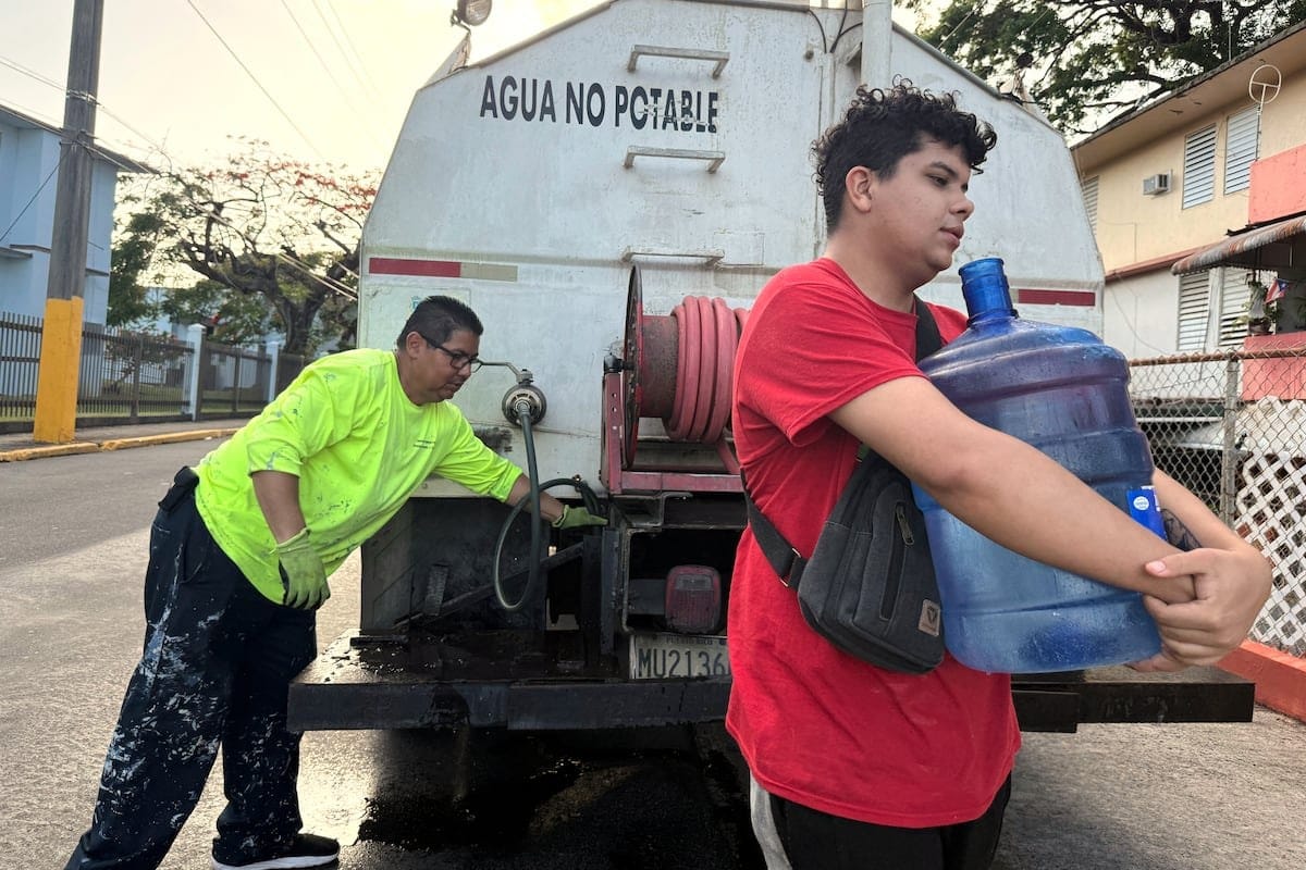 Más de 100 días sin agua: la crisis que golpea a miles en Puerto Rico, además de los apagones