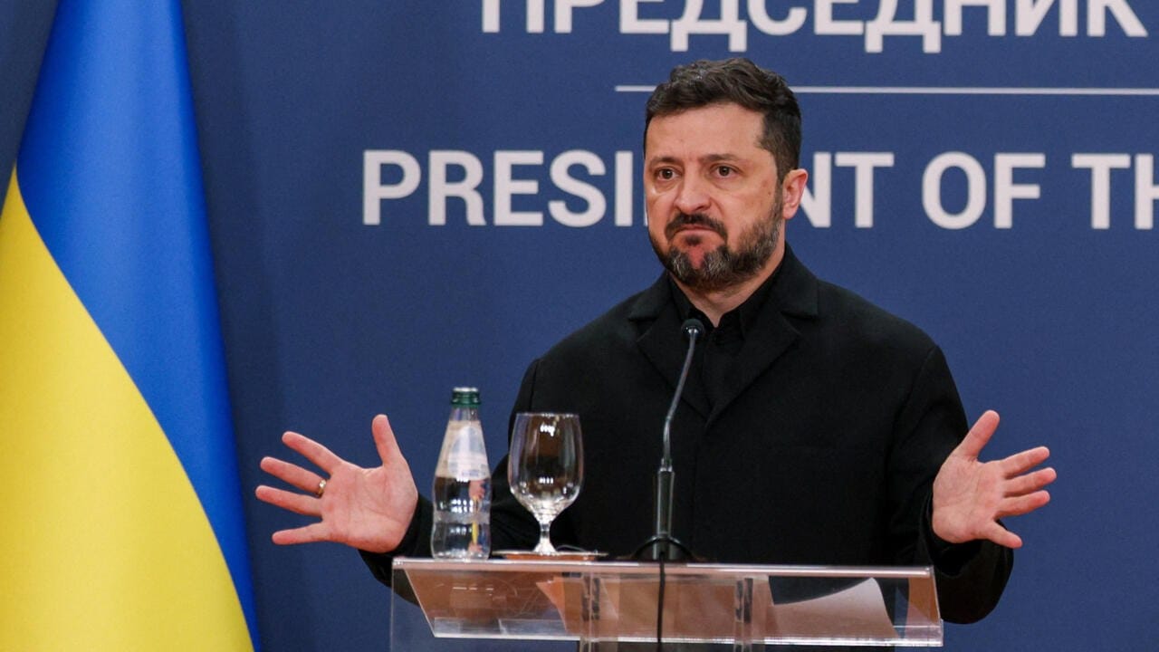 Zelenski advierte que Ucrania enfrentará un invierno difícil tras ataques rusos en la región de Kiev