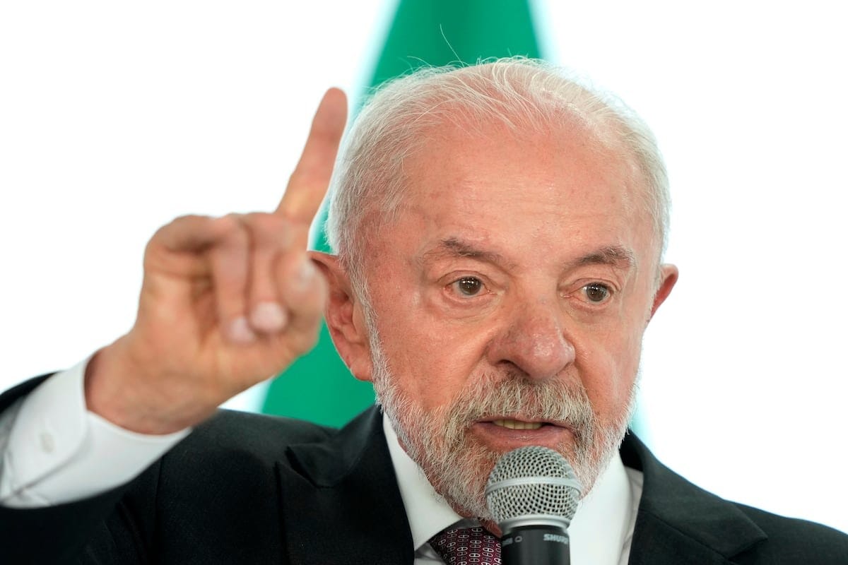 Lula incrementa 15 % el Bolsa Família antes de la segunda vuelta electoral