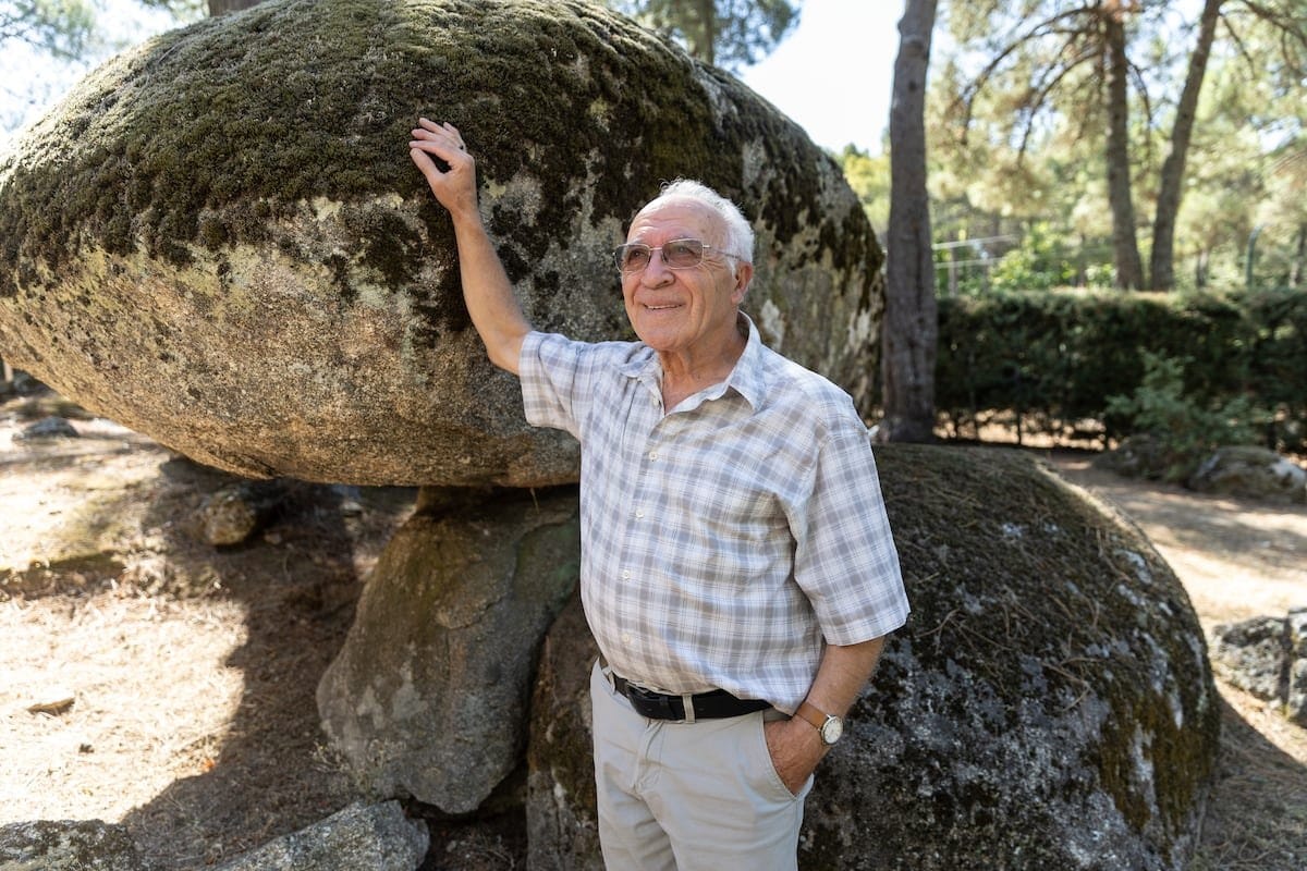 Juan José Tamayo, teólogo: Jesús de Nazaret fue una persona vulnerable y frágil, no un héroe
