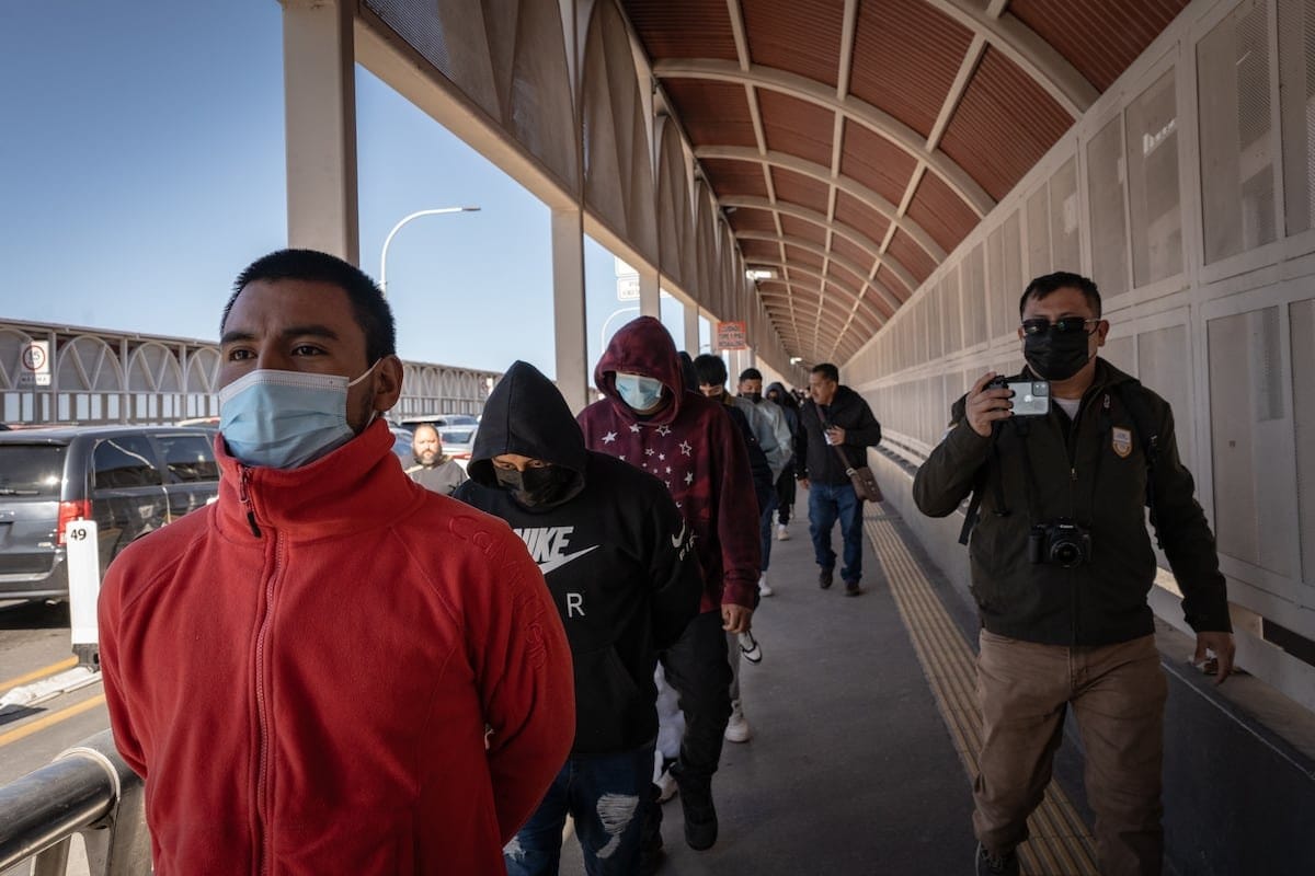 La Administración Trump presume de 16 meses consecutivos sin realizar liberaciones de inmigrantes en la frontera con México